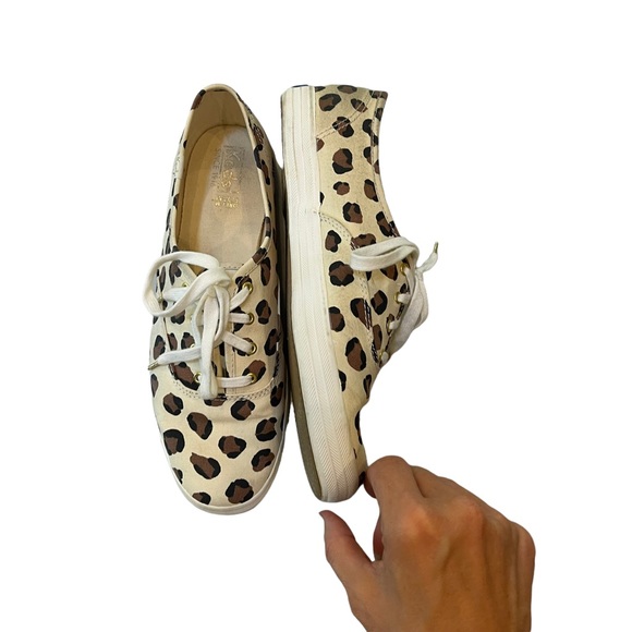 Kate Spade + Keds canvas animal print lace up casual sneakers cream/brown sz 10 - Picture 5 of 16